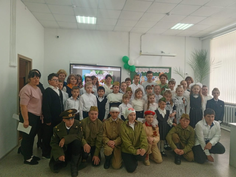 Победный май.